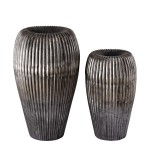 Srebrny aluminiowy wazon PTMD Russel 